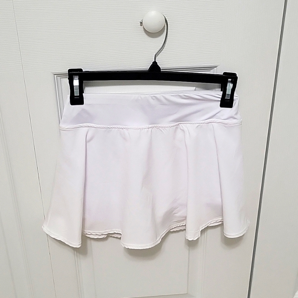 White skort